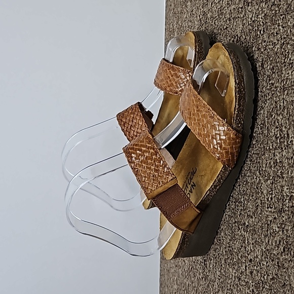 NAOT Blake Cork Brown Leather Slipon Sandals Sz 6 Women's - Picture 1 of 10